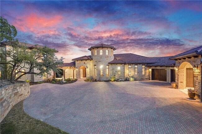 Building Photo - 4212 Serene Hills Dr