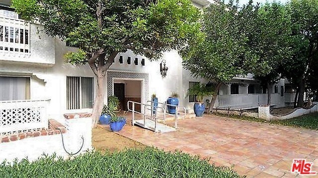 Building Photo - 3111 4th St