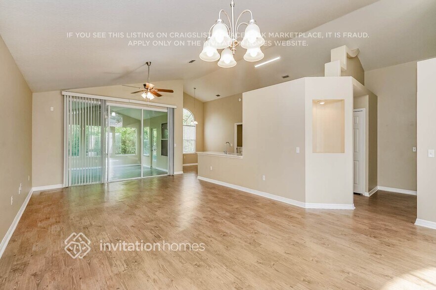 Building Photo - 441 Long Cove Rd