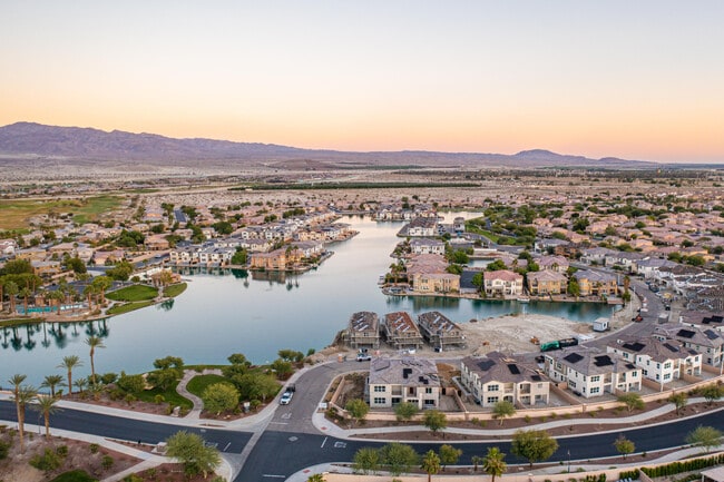 Building Photo - 43247 Fiore St