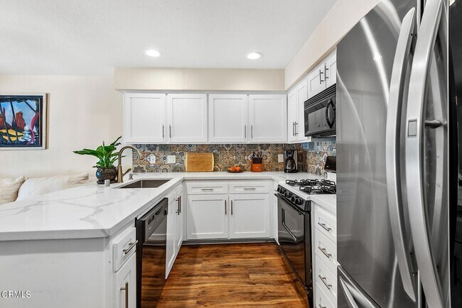 Building Photo - 1129 Glenbridge Cir