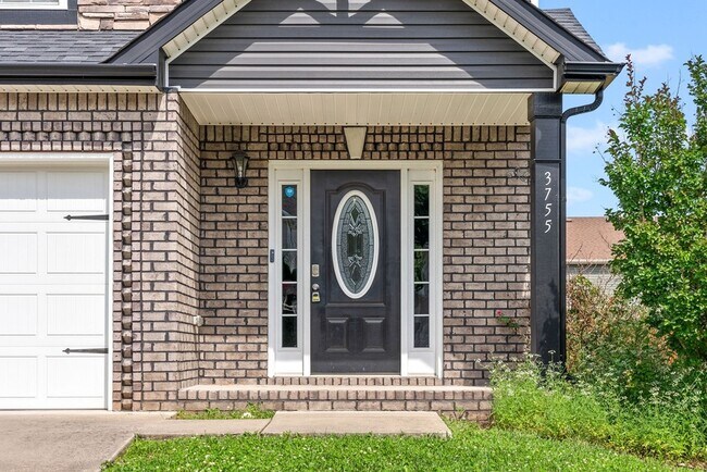 Building Photo - 3755 Windmill Dr