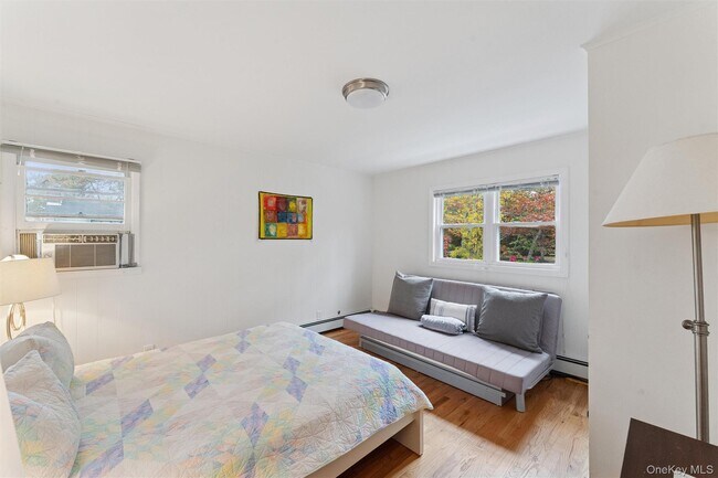 Building Photo - 23 Old Main Rd