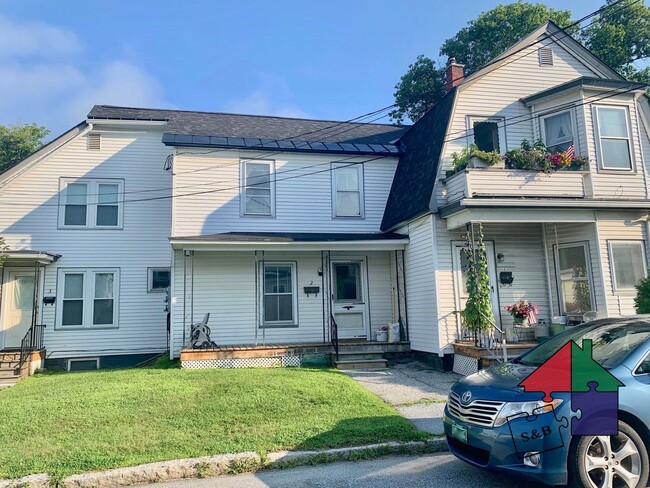 Building Photo - 3 Elmore St