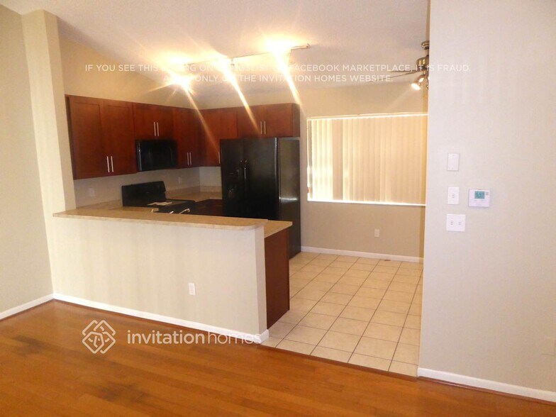 Building Photo - 9800 NW 2nd Ct