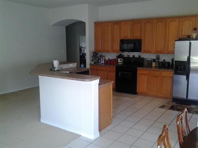 Building Photo - 9617 Saw Dust Dr