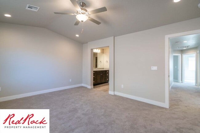 Building Photo - 3 Bedroom Hurricane Townhome With Scenic Views
