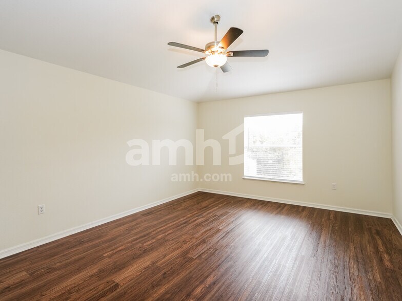 Building Photo - 3120 Bellericay Ln