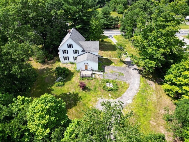 Building Photo - 298 Providence Rd