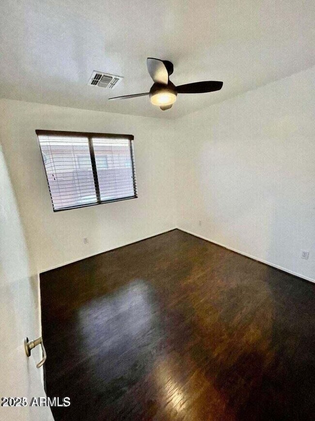Building Photo - 15412 W Mescal St