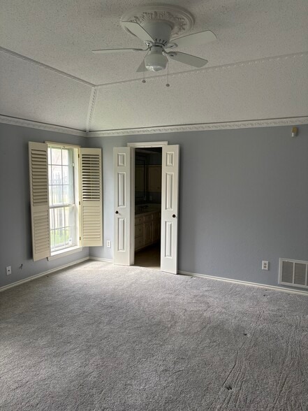 Primary Bedroom - 2738 Hickory Bend Dr