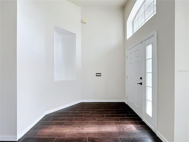Building Photo - 1045 Willow Branch Dr