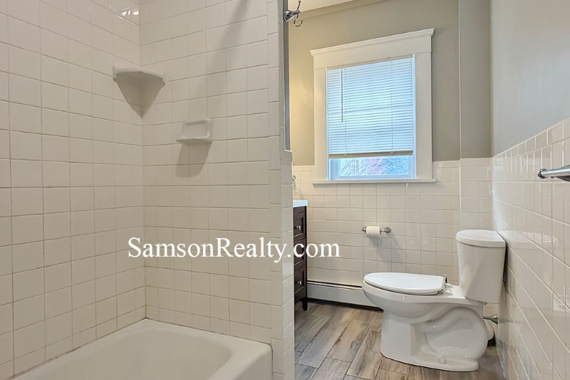 Building Photo - 104 Carrington Ave