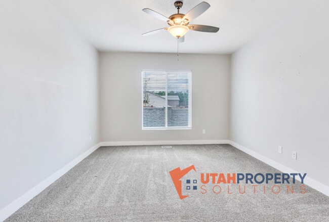 Building Photo - 7632 S Waverly Hls Ln