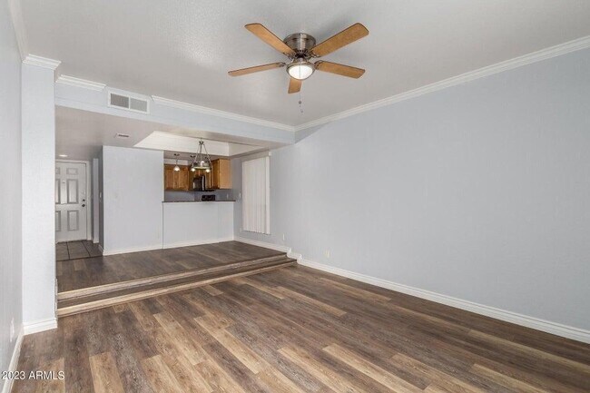 Building Photo - 3434 W Danbury Dr