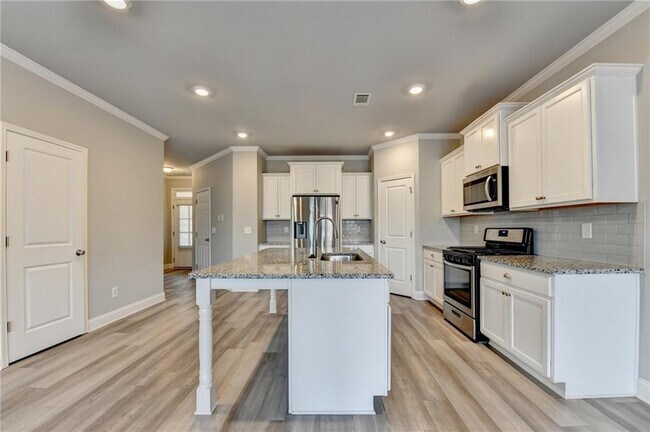 Building Photo - 2408 Morgan Creek Rd