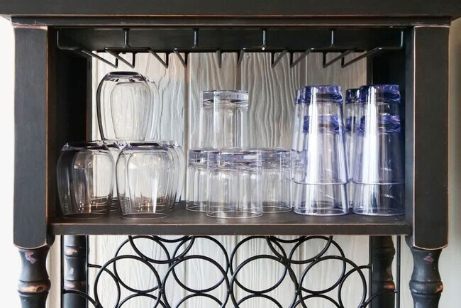 Building Photo - 3576 Portage Point Blvd