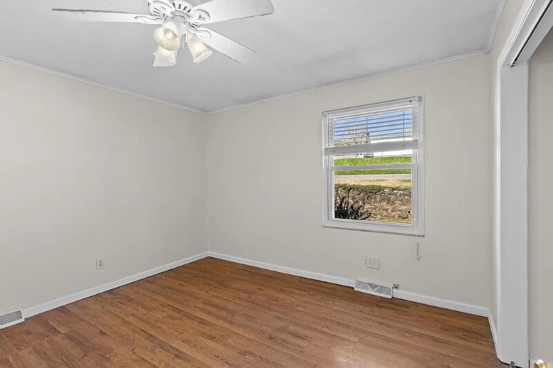 Building Photo - 2819 Gln Dl Hts Rd