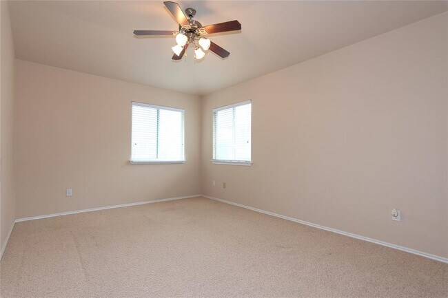 Building Photo - 10509 Wylie Dr