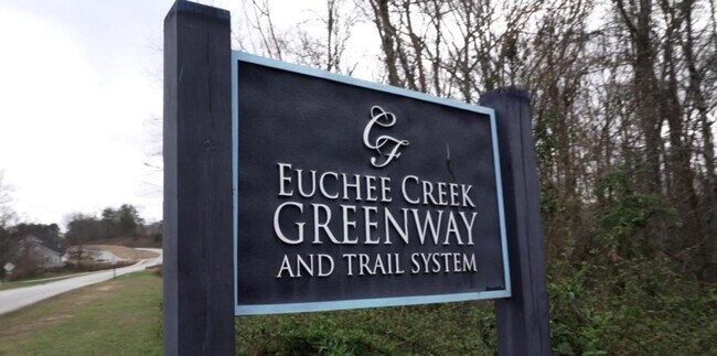 Building Photo - 3 Bedroom 2.5 Bath in Canterbury Farms!