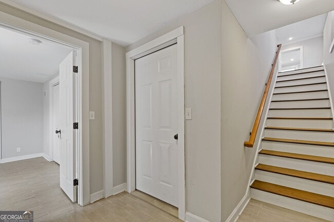 Building Photo - 2779 Horse Shoe Dr