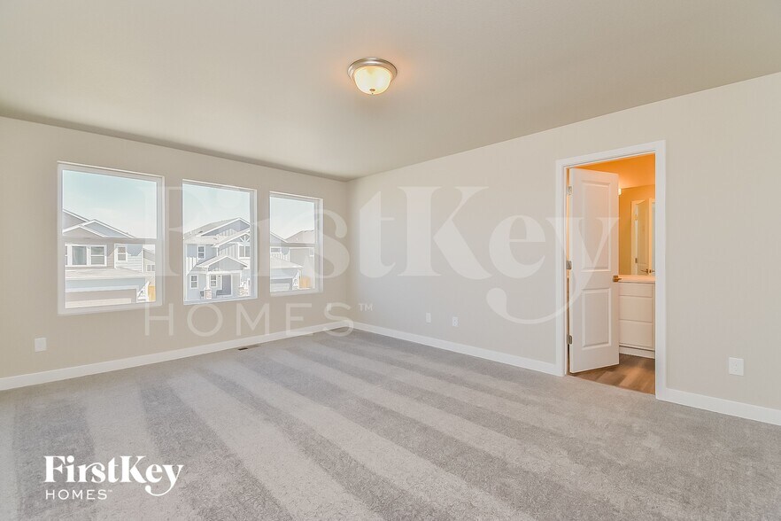 Building Photo - 10471 Horton Dr