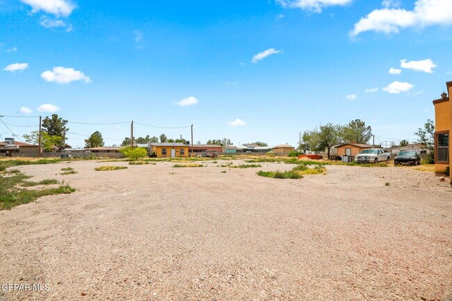 Building Photo - 248 S Moon Rd