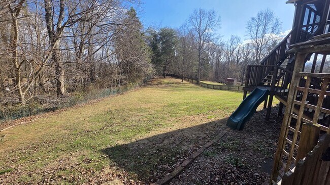 Building Photo - Beautiful Home Now For Lease