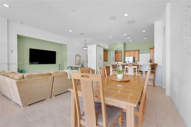 Building Photo - 11624 Hibbs Grove Dr