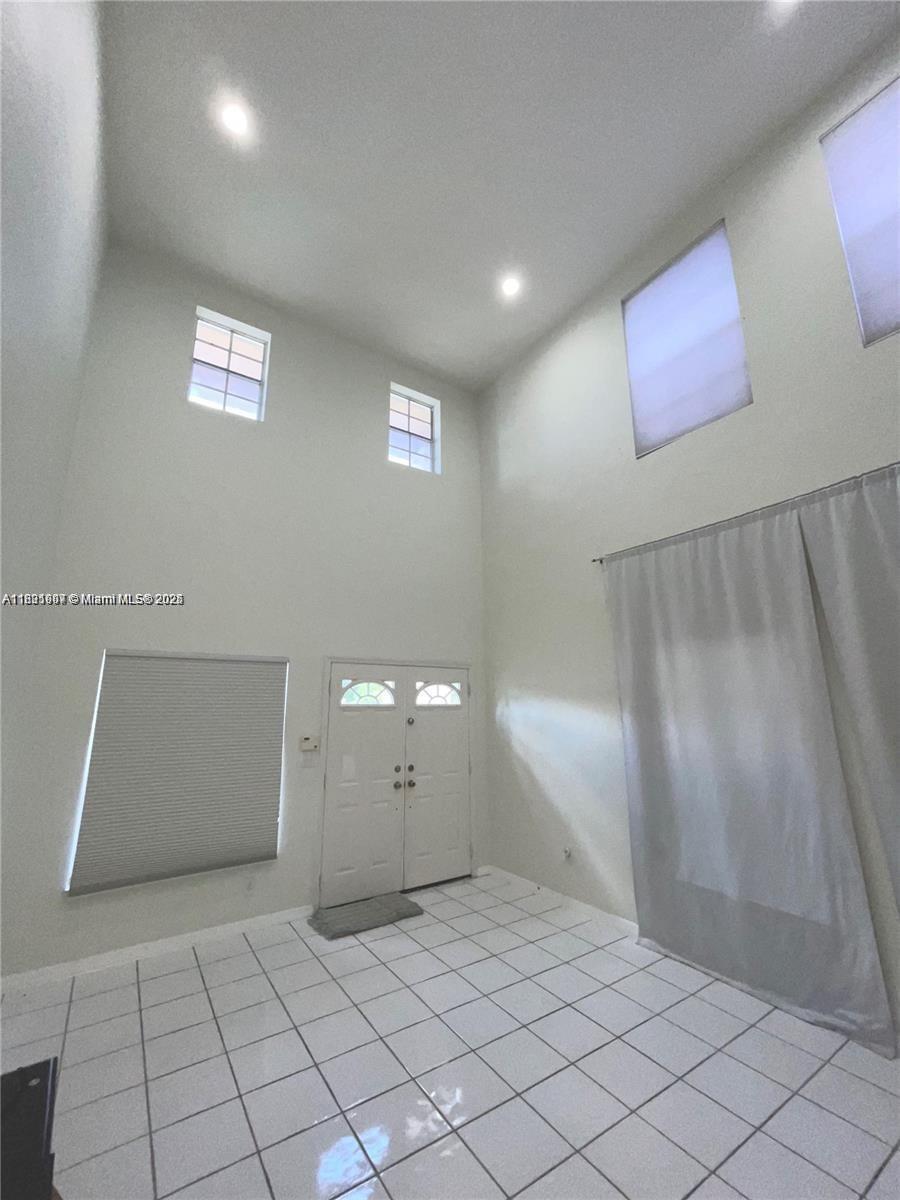 Building Photo - 11224 SW 59th Pl