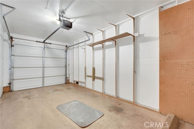 Building Photo - 1460 Forest Glen Dr