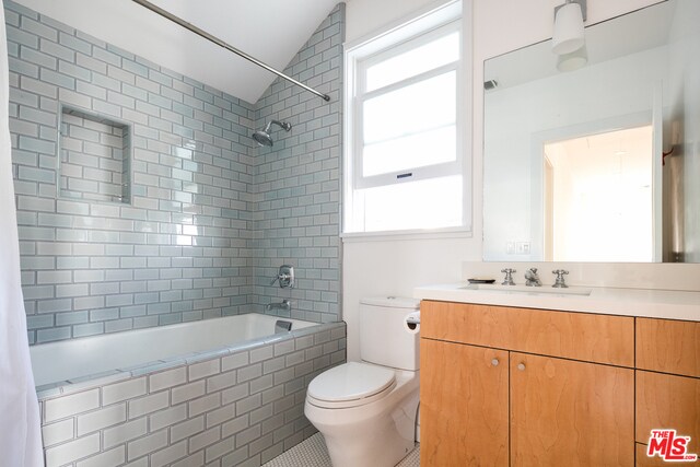 Building Photo - 2513 3rd St