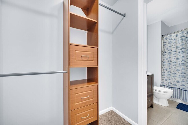 Building Photo - 1635 Ocean Bay Dr