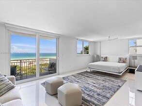 Building Photo - 345 Ocean Dr