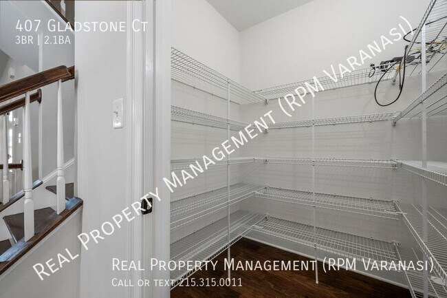 Building Photo - 407 Gladstone Ct