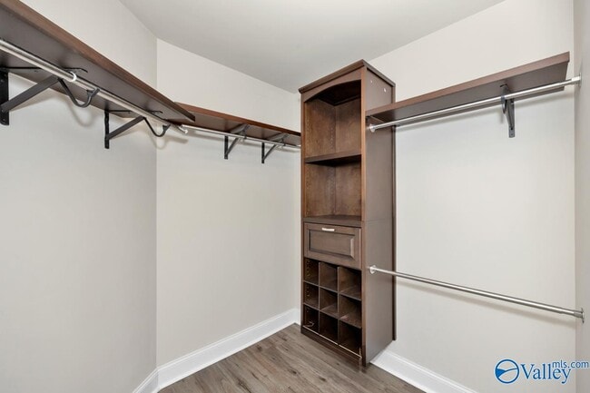 Building Photo - 130 Tybee Dr