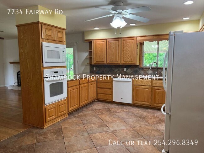 Building Photo - Woodway Home
