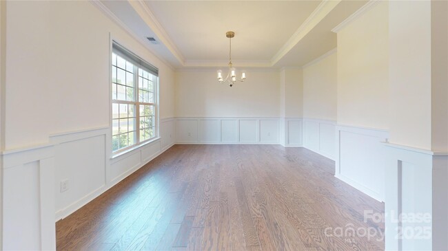 Building Photo - 3719 Wave Rock Ct