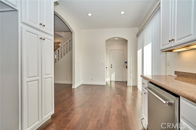 Building Photo - 10773 Chestnut St