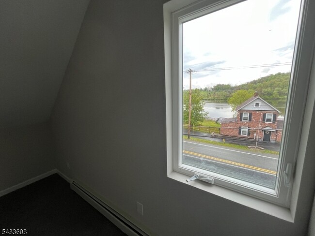 Building Photo - 707 NJ-23