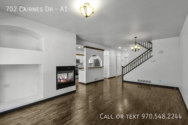 Building Photo - 702 Cairnes Dr