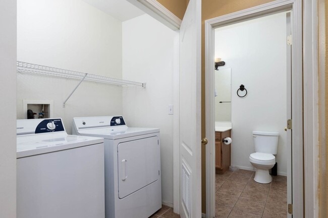 Building Photo - 2BR/2BA Condo on Second Floor with Balcony, In-Unit Laundry, Pool & Spa