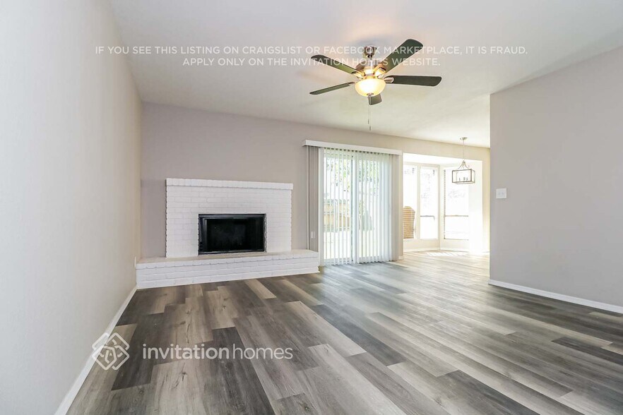 Building Photo - 8937 W Malapai Dr