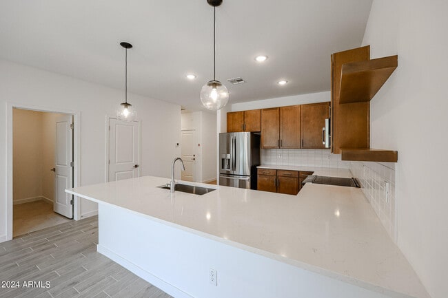 Building Photo - 7811 N 79th Dr