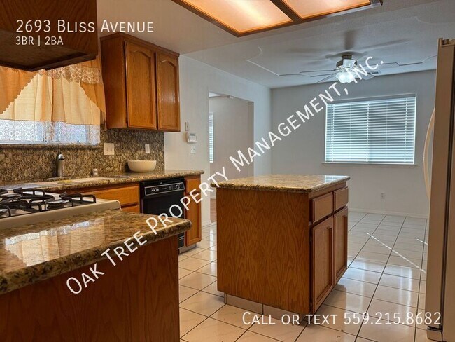 Building Photo - 2693 Bliss Ave