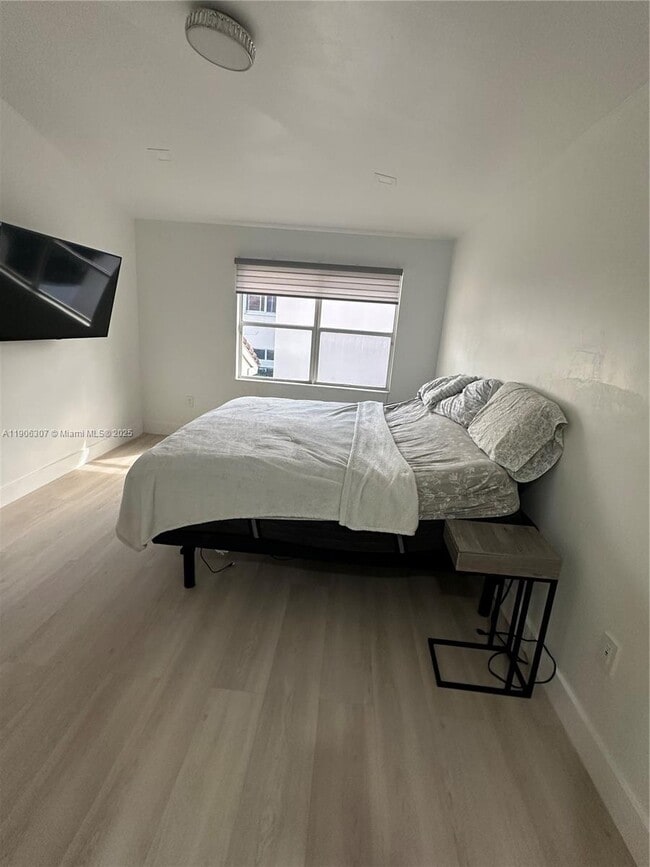 Building Photo - 1130 Oysterwood St