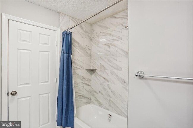 Building Photo - 12901 Churchill Ridge Cir