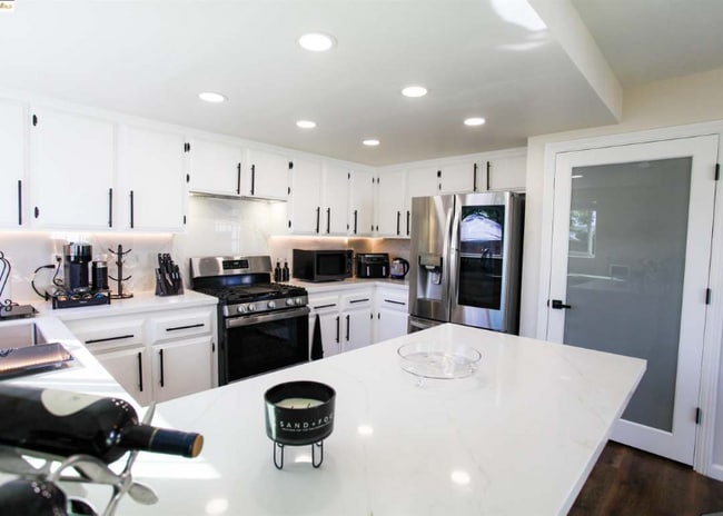 Building Photo - 1219 Marcus Ct