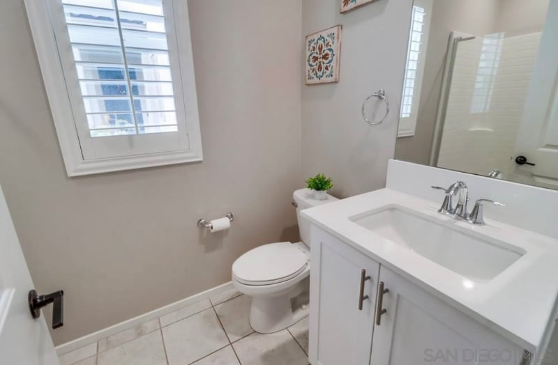 Building Photo - 1311 Camino Avalon