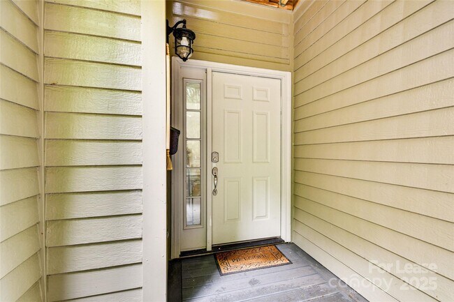 Building Photo - 220 Stoney Fls Lp